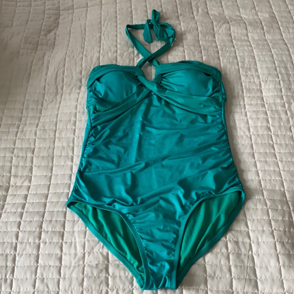 MORENA one piece swimsuit 🩱 L